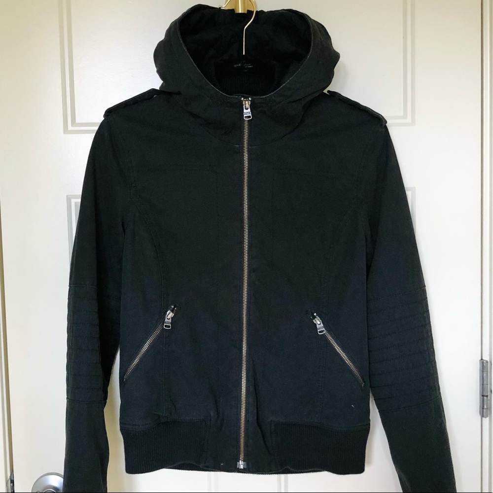 TNA Aritzia Black Canvas Zip Bomber Jacket Small